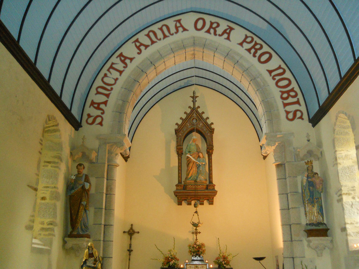 02-Interieure_de_la_chappelle1